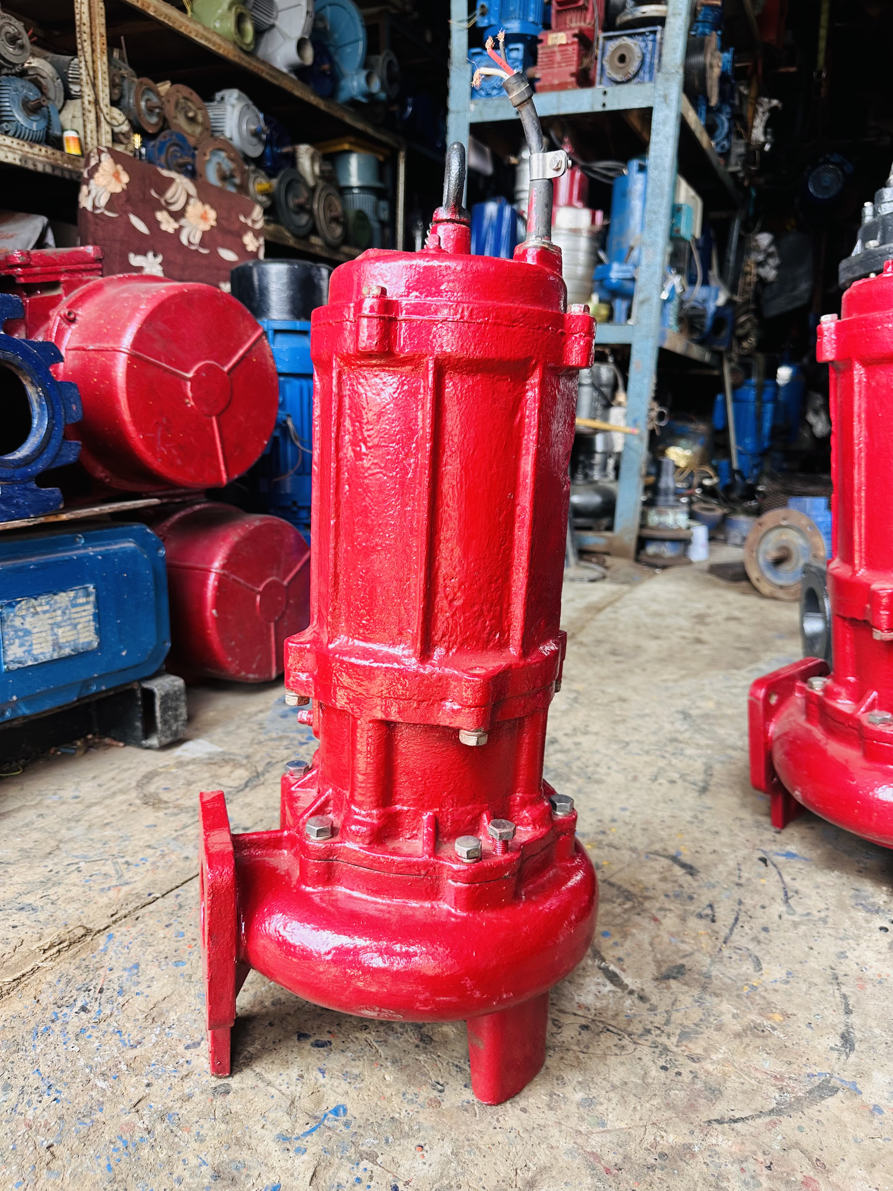 KAWAMOTO 3 HP Submersible Sewage & Slurry Pump BU4-806-2.2 | Industrial Drainage Pump for Mining, Construction & Marine Use - View 3