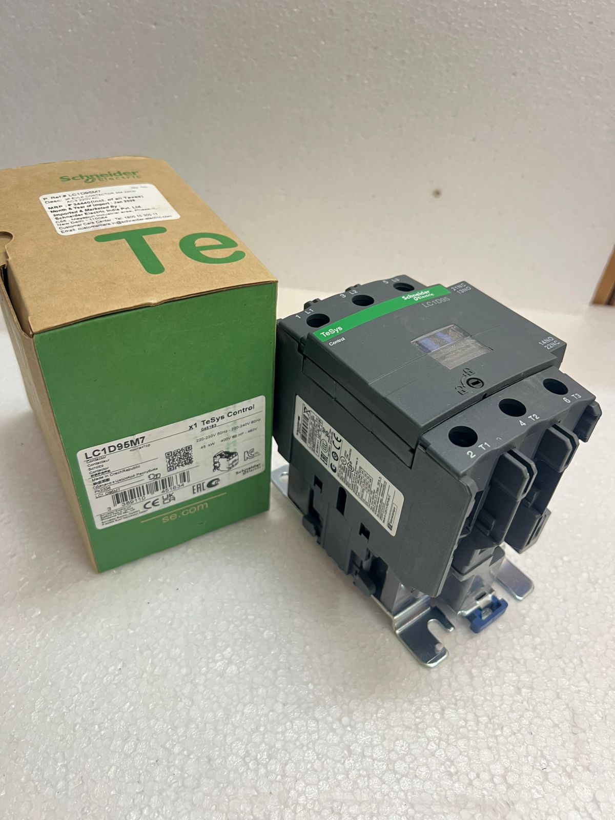 Schneider Electric LC1D95M7 Contactor 95A 3 Pole 220V Coil | Heavy Duty Industrial Motor Contactor