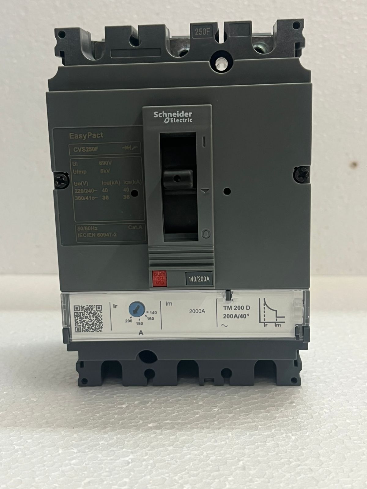 EasyPact CVS 140-200A 3 Pole MCCB | Industrial Molded Case Circuit Breaker for Electrical Protection