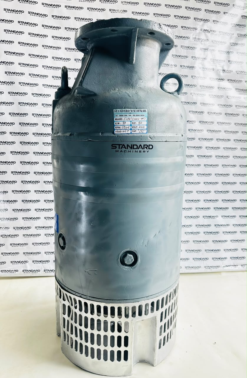 Flygt 2201 MT 50 HP grey submersible dewatering pump with lifting eyes and bottom strainer, refurbished, Standard Machinery