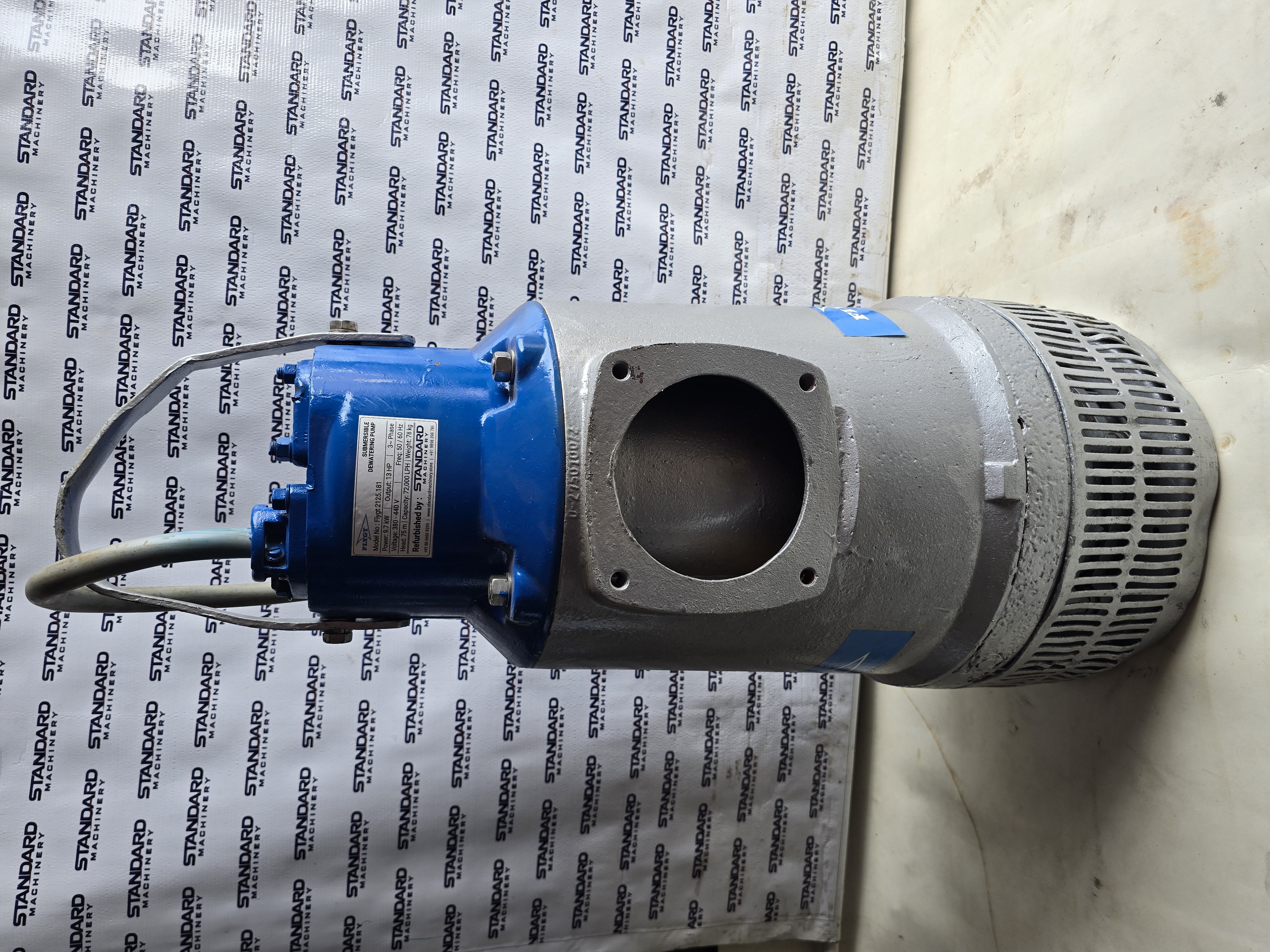 Flygt BS 2125.181 13 HP 2-stage submersible dewatering pump with bolt-on discharge port and bottom strainer, Standard Machinery