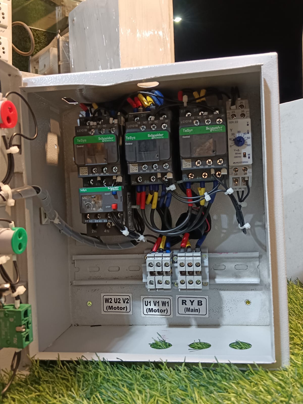Refurbished 20 HP Star Delta Starter Panel with Schneider contactor ex-ship — Standard Machinery Bhavnagar Gujarat - View 2